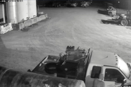Truck stolen by escaped Tennessee inmate is found abandoned in Illinois, authorities say